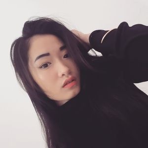 Meet your Posher, Liz